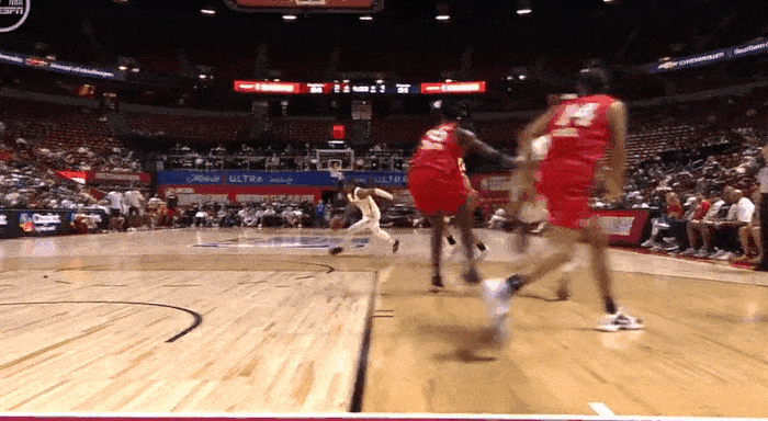 包含Doinb意外战胜老鹰，战术调整引爆全场！的词条