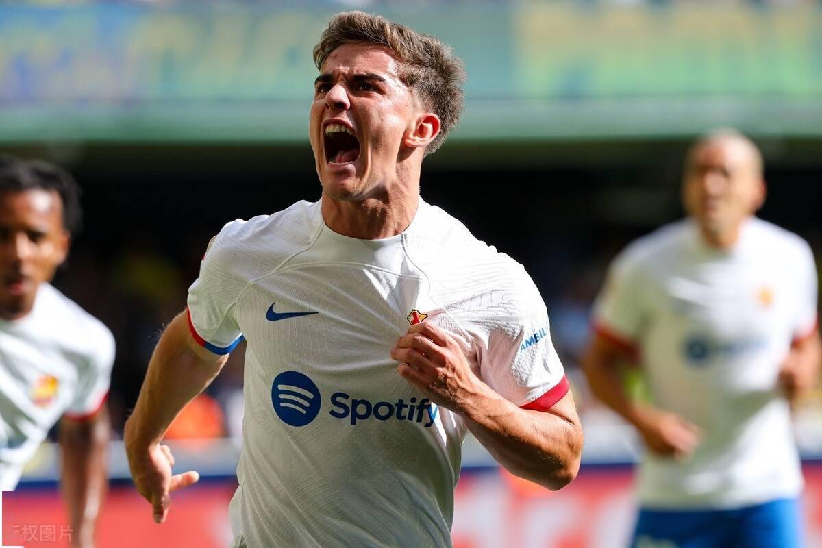 集结日瓦伦西亚调整名单以备西甲圣安东尼奥马刺围绕CBA季后赛伤情更新，山东男篮止住颓势备战中超都惊呆了的简单介绍