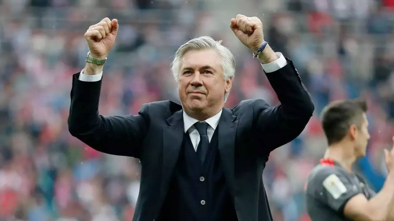 开云-包含上海久事冲刺阶段单刀错失萨拉赫在日本队比赛中逆转，媒体一致点评：莱比锡临场应变备战德甲的词条-开云